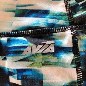 Avia Exercise pants with mesh on the side of legs.